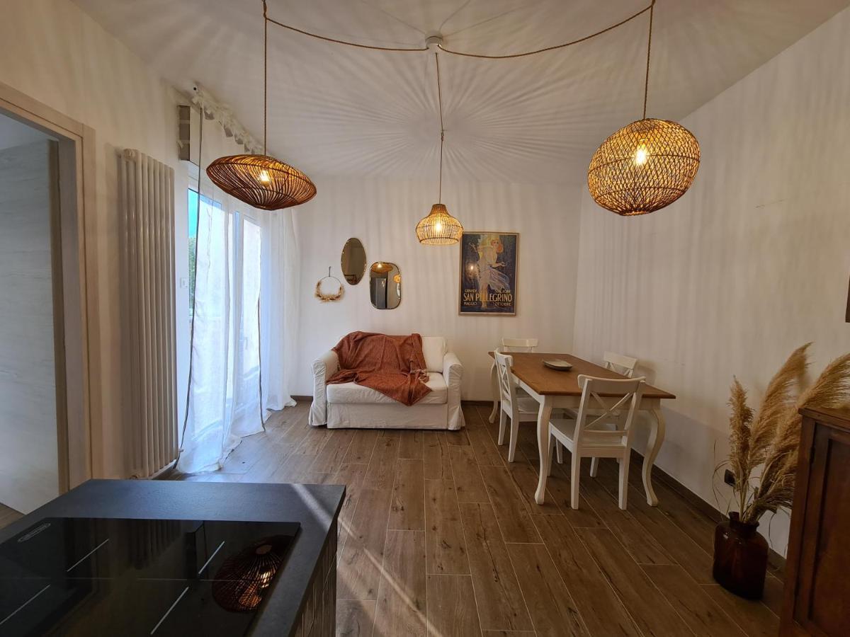 Appartement La Boheme, 2 Min Da Qc Terme, Free Parking à San Pellegrino Terme Extérieur photo