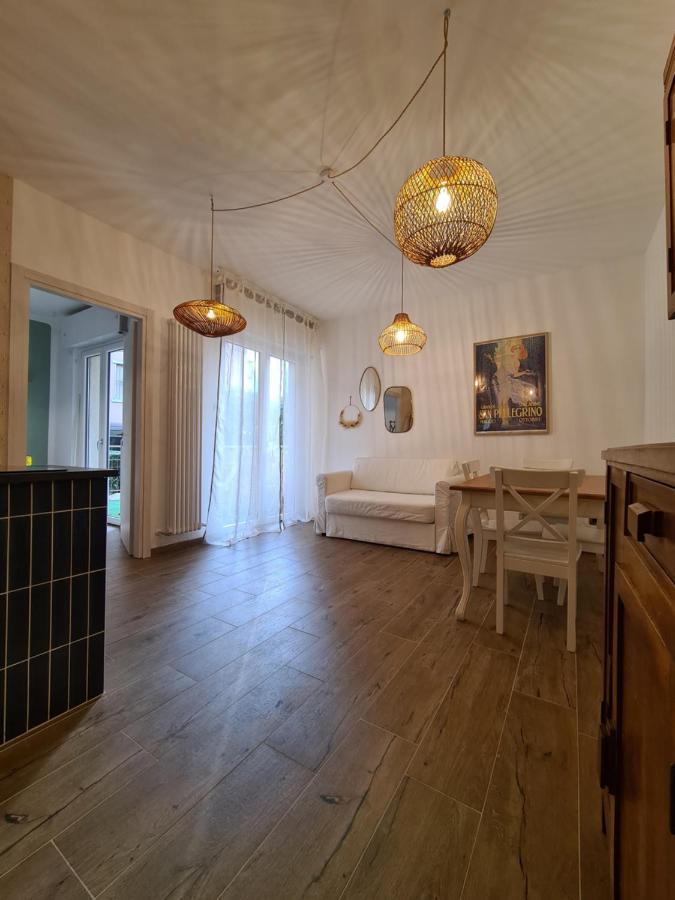 Appartement La Boheme, 2 Min Da Qc Terme, Free Parking à San Pellegrino Terme Extérieur photo