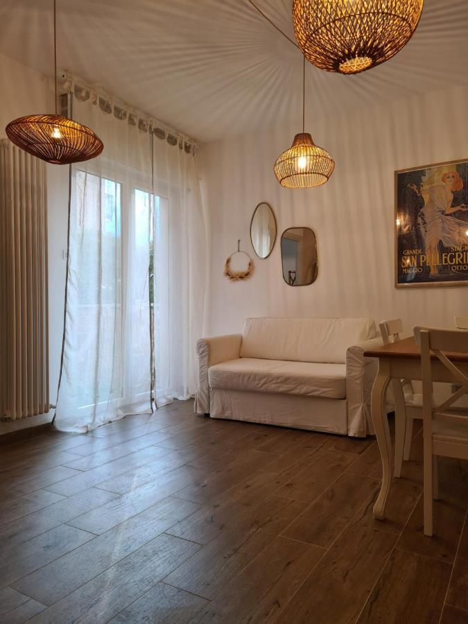 Appartement La Boheme, 2 Min Da Qc Terme, Free Parking à San Pellegrino Terme Extérieur photo