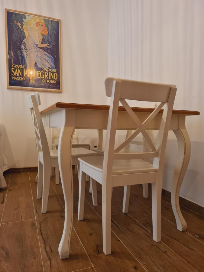 Appartement La Boheme, 2 Min Da Qc Terme, Free Parking à San Pellegrino Terme Extérieur photo