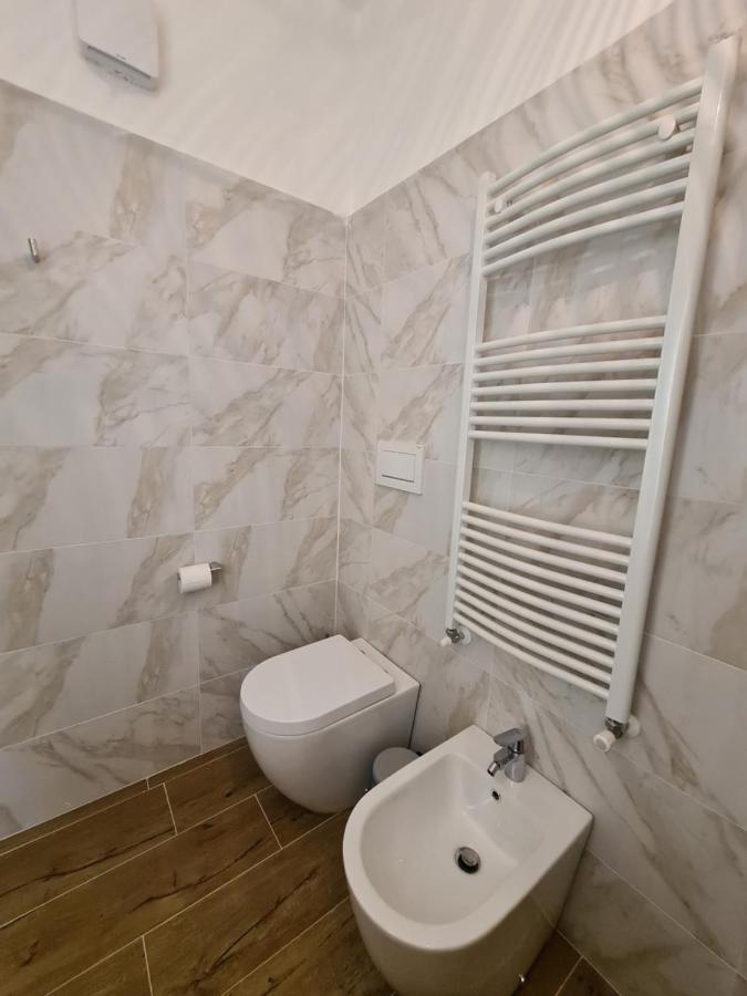Appartement La Boheme, 2 Min Da Qc Terme, Free Parking à San Pellegrino Terme Extérieur photo